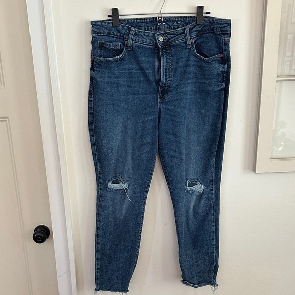 Old Navy Denim - Old Navy Dark Blue Distressed Ankle Jeans